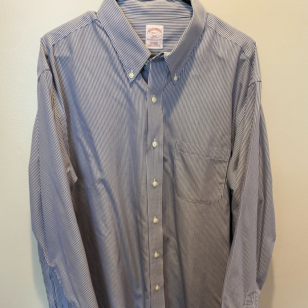 BROOKS BROTHERS 346 18-6/7 100% cotton non-iron Blue & White Striped shirt